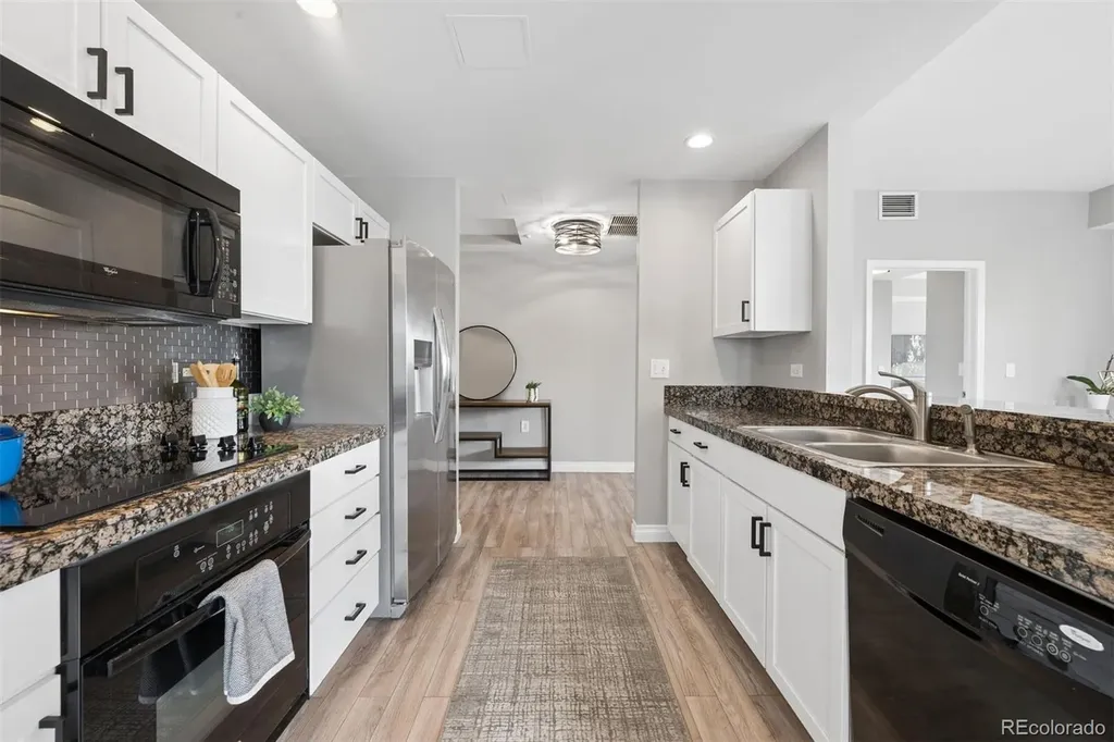 300 W 11th Avenue Denver CO 80204