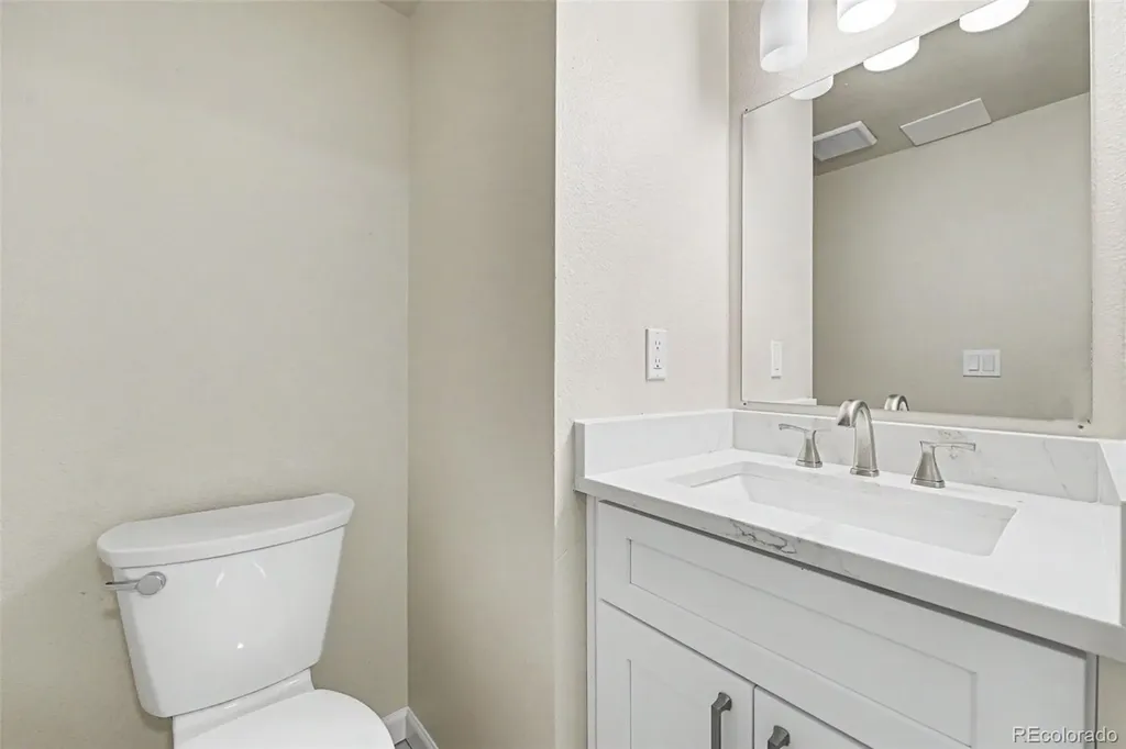 2573 E Geddes Avenue Centennial CO 80122