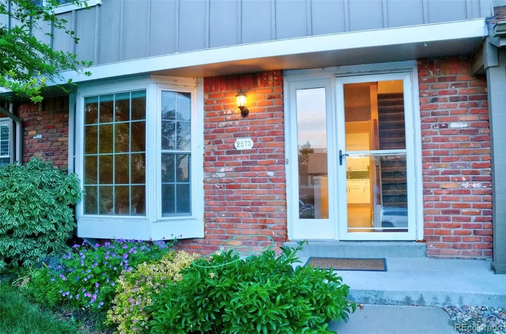 2573 E Geddes Avenue Littleton CO 80122