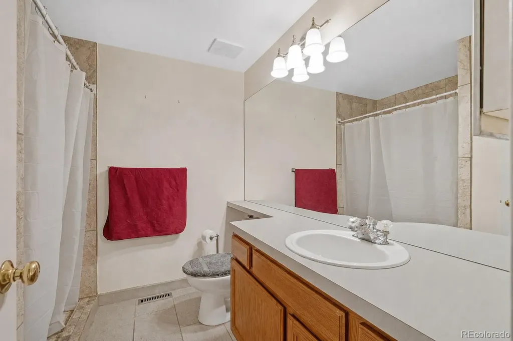 903 S Fairplay Street Aurora CO 80012