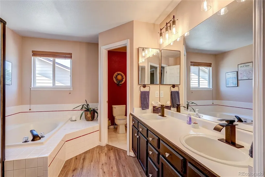 2663 S Howell Street Lakewood CO 80228