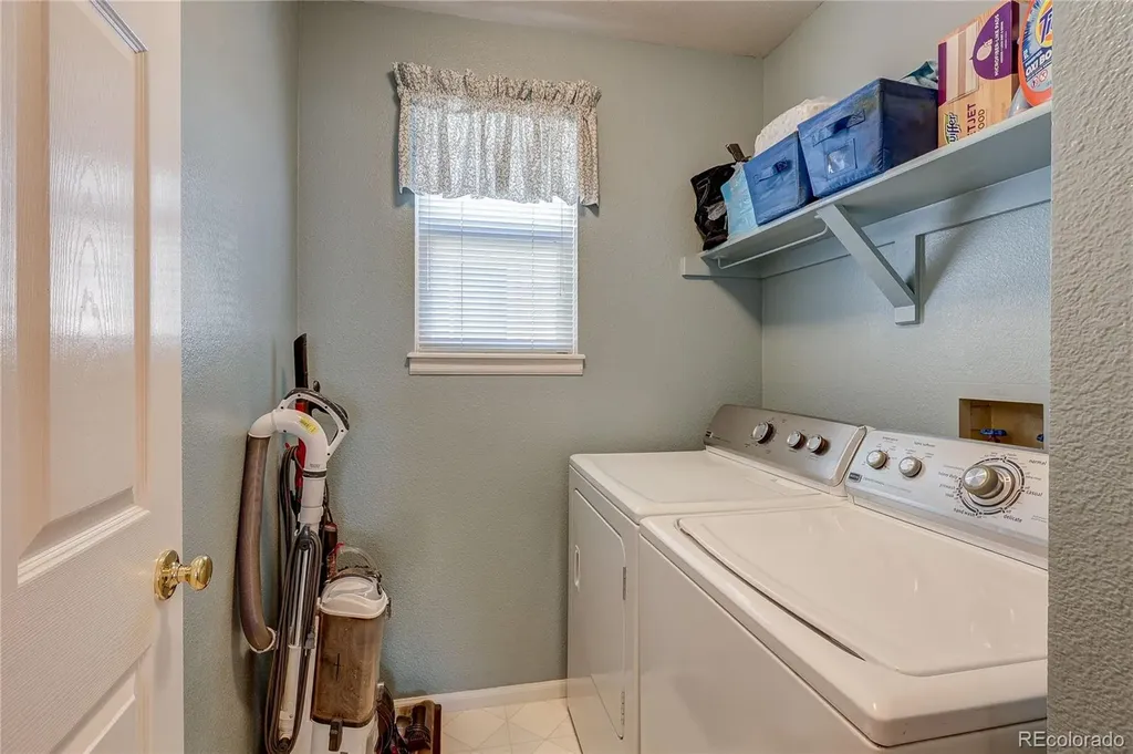 2663 S Howell Street Lakewood CO 80228