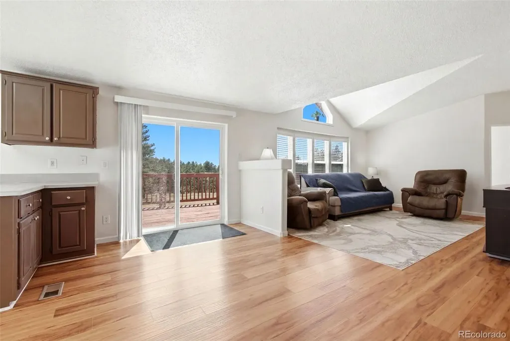 24124 Agate Trail Deer Trail CO 80105