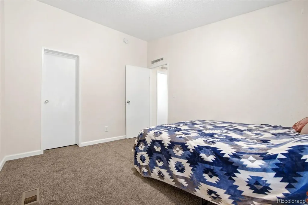 24124 Agate Trail Deer Trail CO 80105