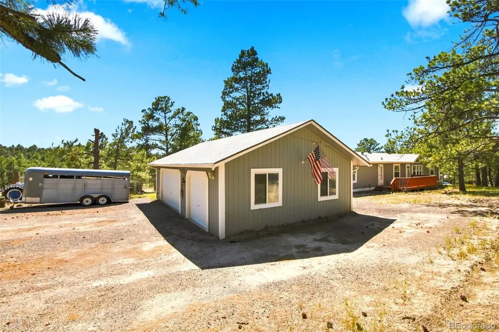 24124 Agate Trail Deer Trail CO 80105
