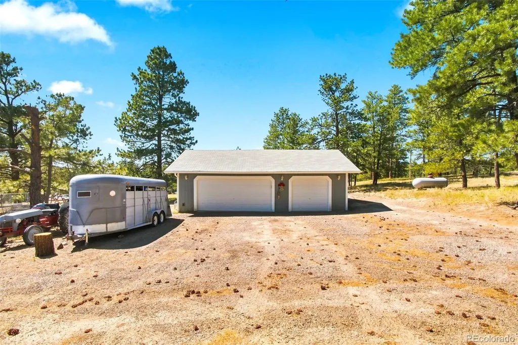 24124 Agate Trail Deer Trail CO 80105