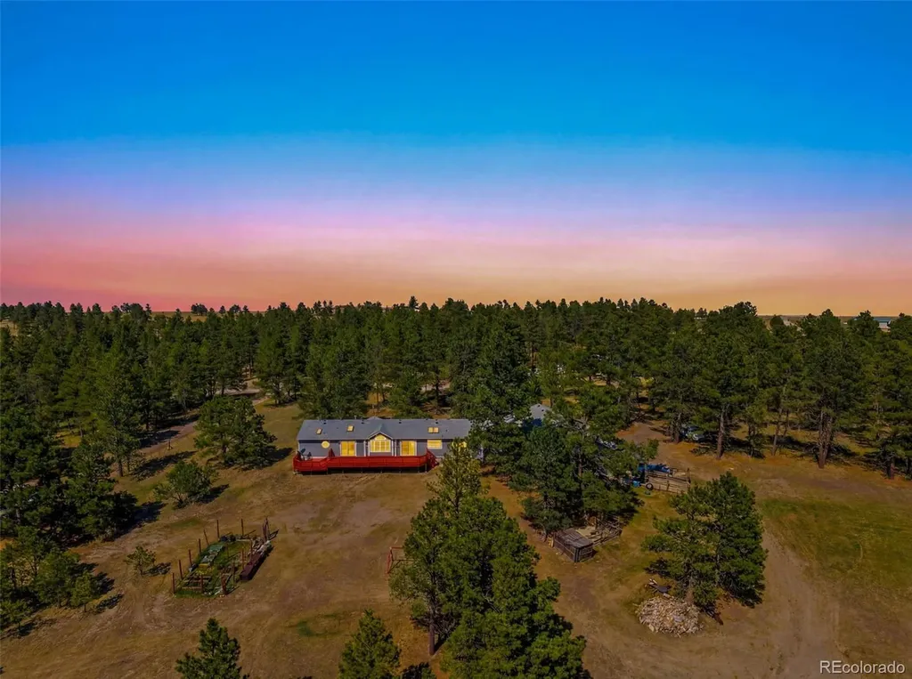 24124 Agate Trail Deer Trail CO 80105