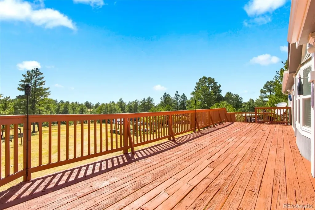 24124 Agate Trail Deer Trail CO 80105
