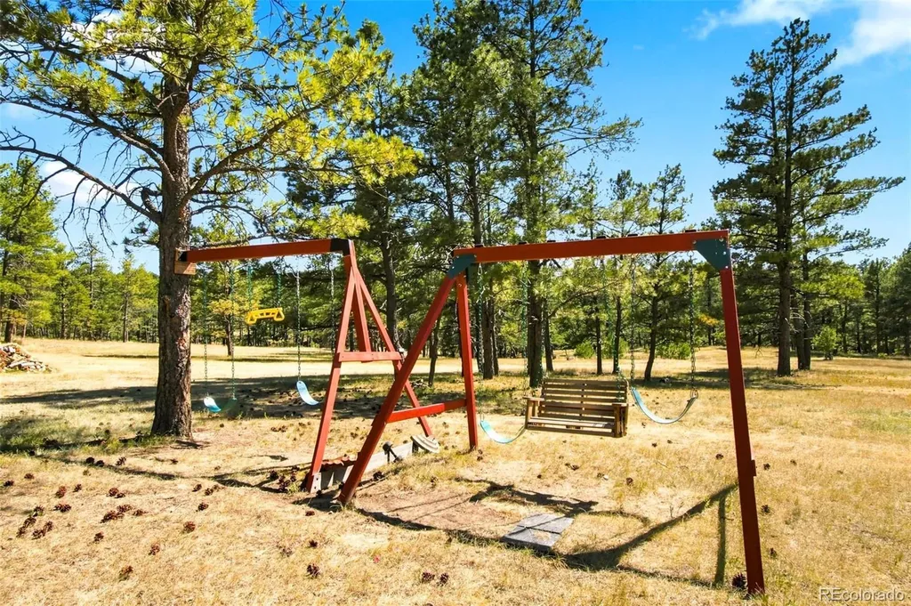 24124 Agate Trail Deer Trail CO 80105