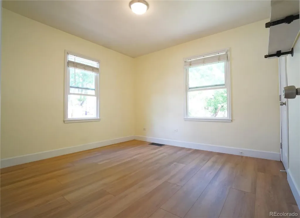 4651 S Washington Street Englewood CO 80113