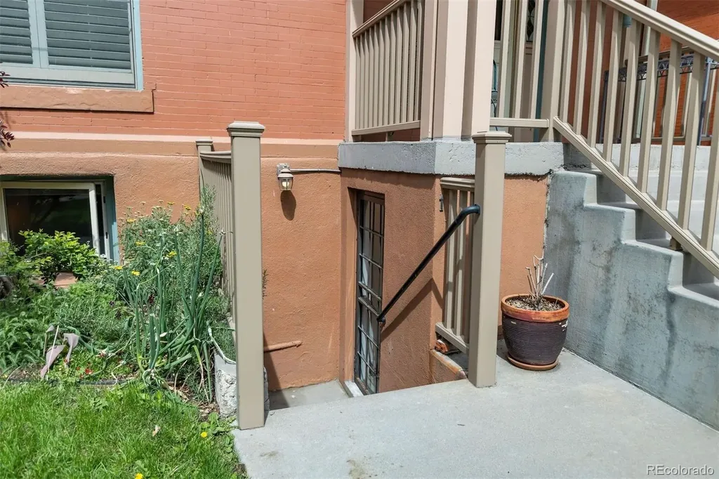 1101 Gaylord Street Denver CO 80206