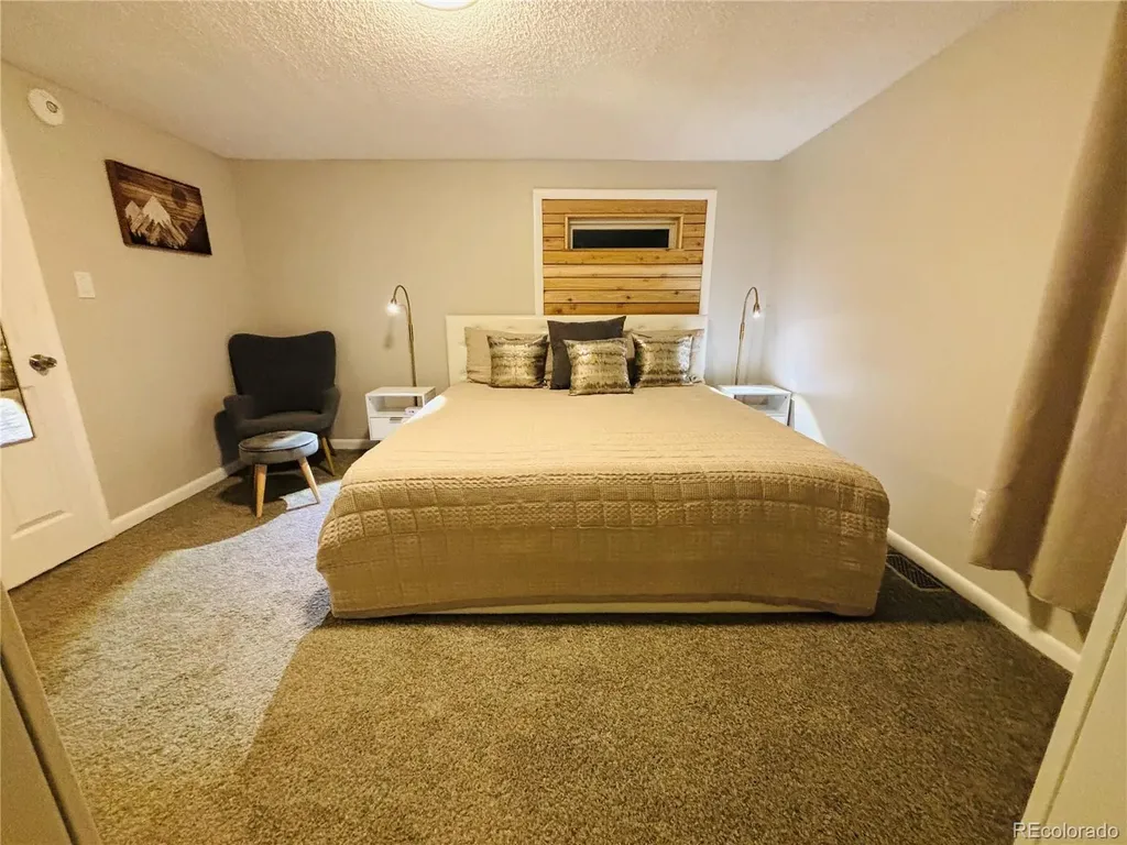 822 Geneva Street Aurora CO 80010