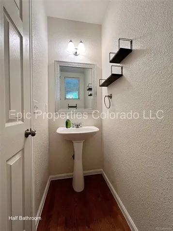 22932 E Ontario Drive Aurora CO 80016