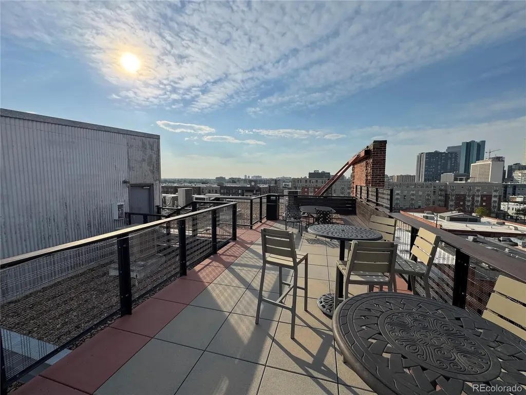2261 Blake Street Denver CO 80205