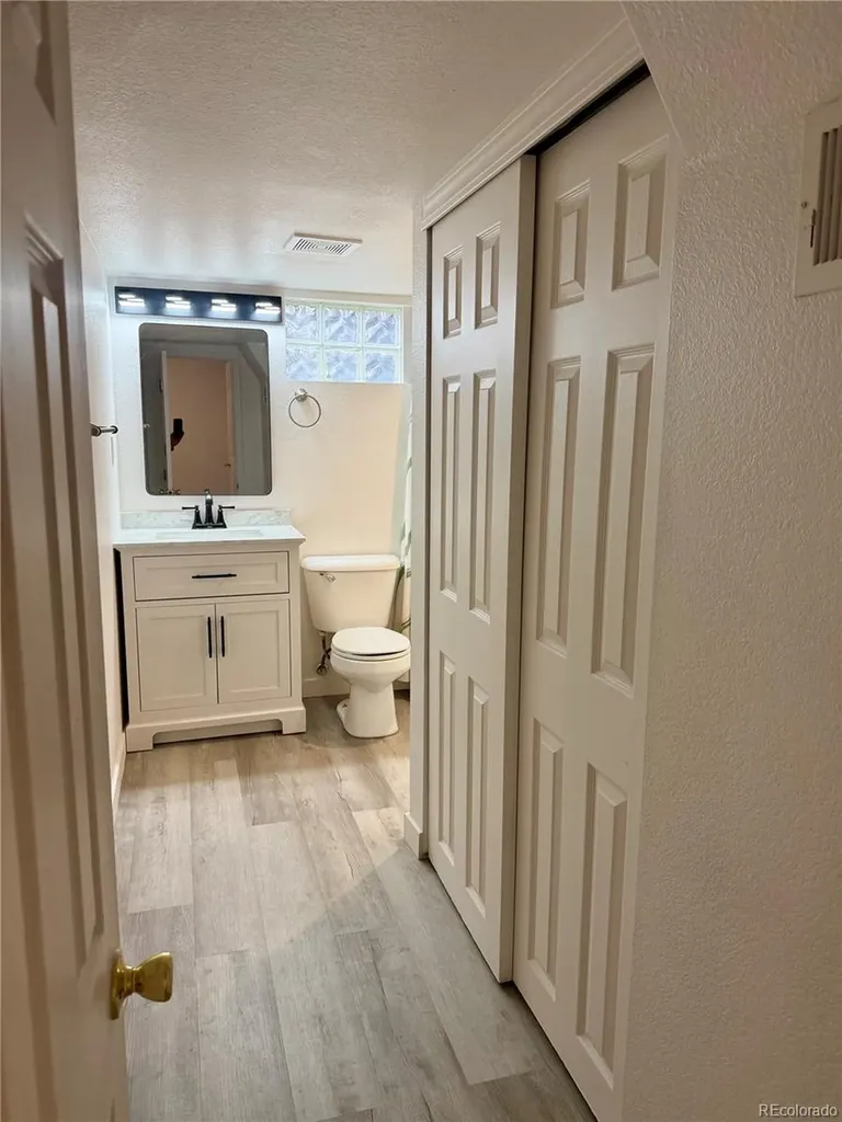 122 N Lewis Street Castle Rock CO 80104