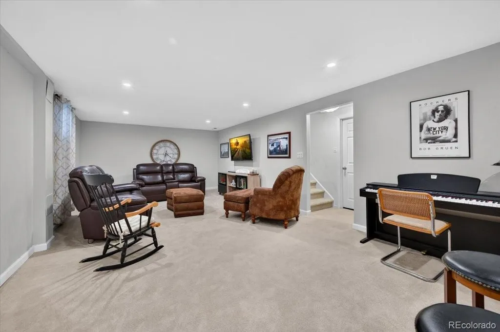 719 S Swadley Street Denver CO 80228
