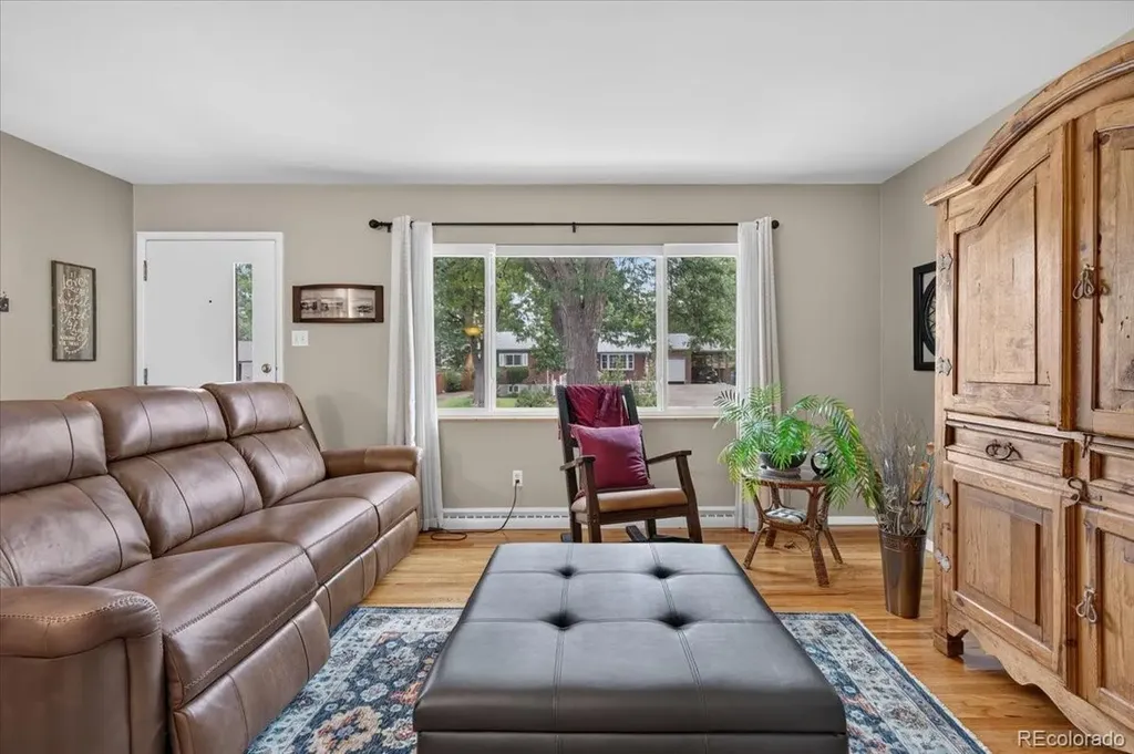 719 S Swadley Street Denver CO 80228