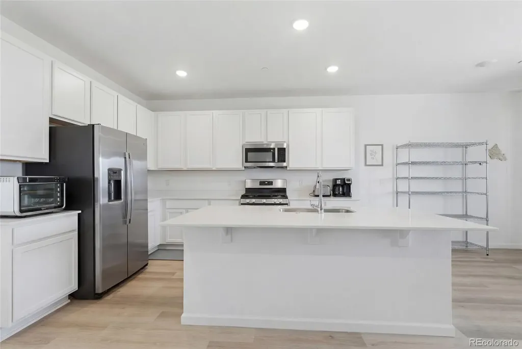 9051 Telluride Court Commerce City CO 80022