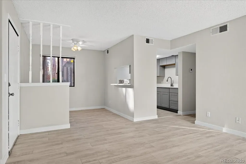4681 S Decatur Street Englewood CO 80110