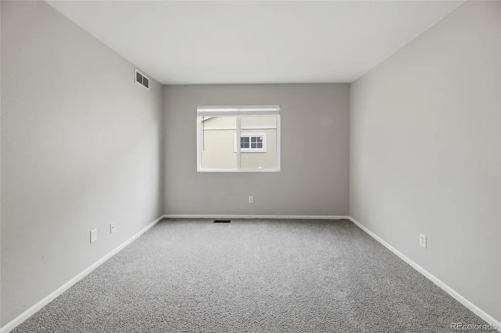 4839 Liverpool Street Denver CO 80249