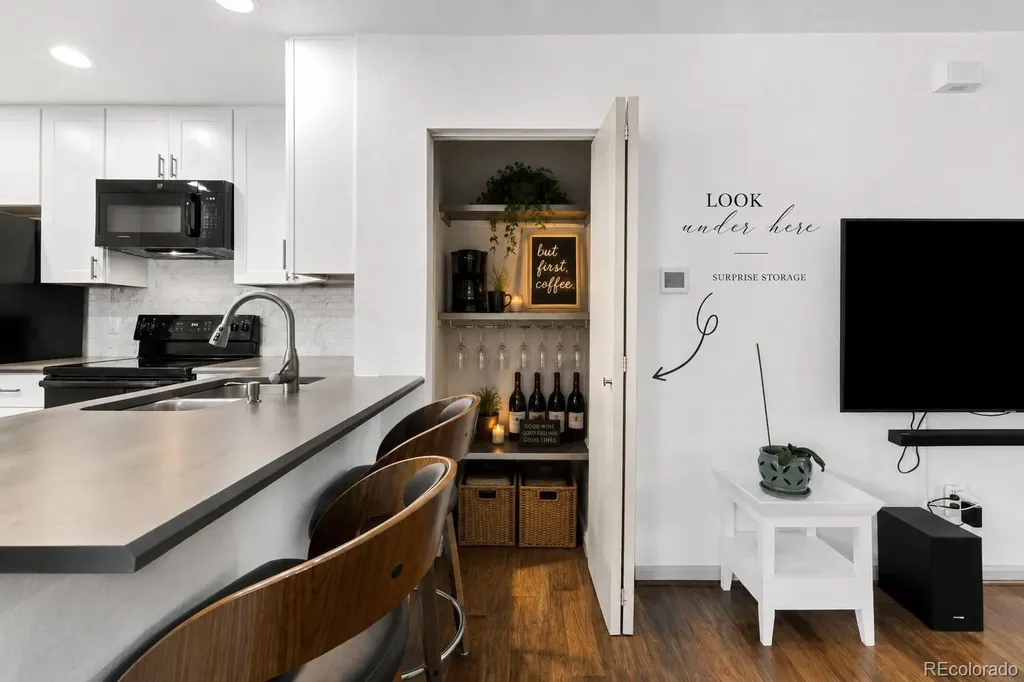 3688 Dexter Court Denver CO 80207
