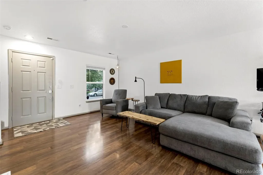 3688 Dexter Court Denver CO 80207