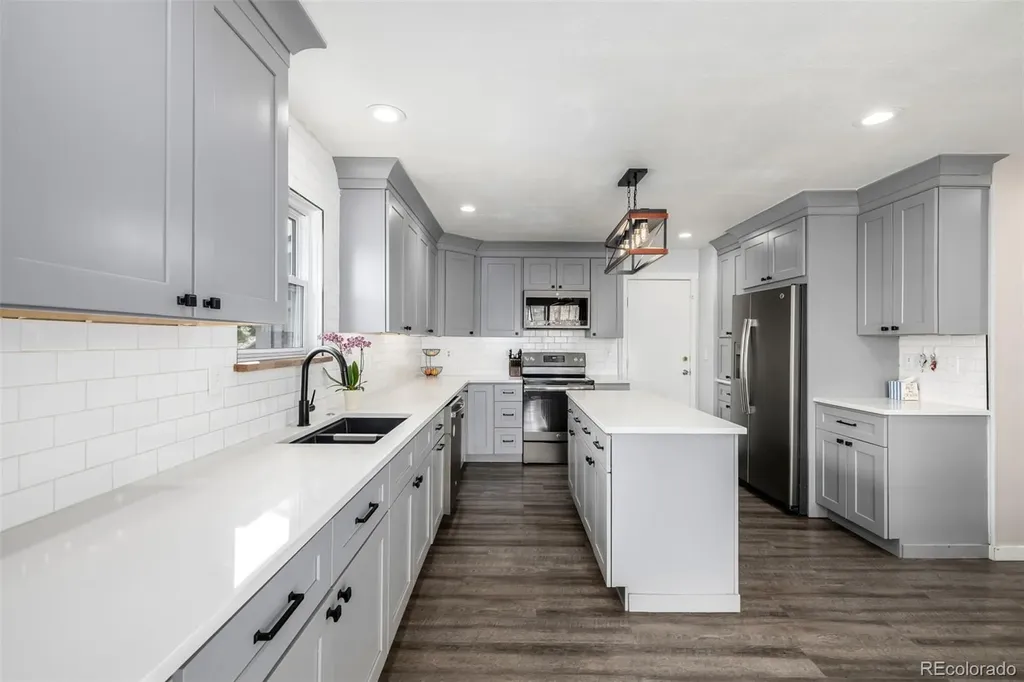 4075 S Hannibal Street Aurora CO 80013