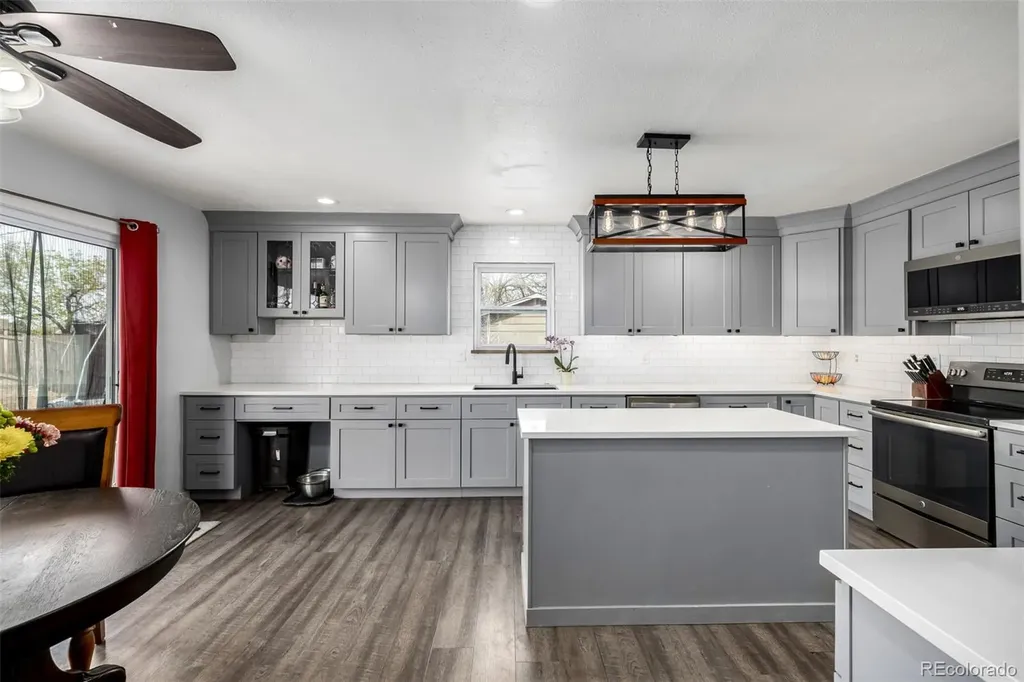 4075 S Hannibal Street Aurora CO 80013