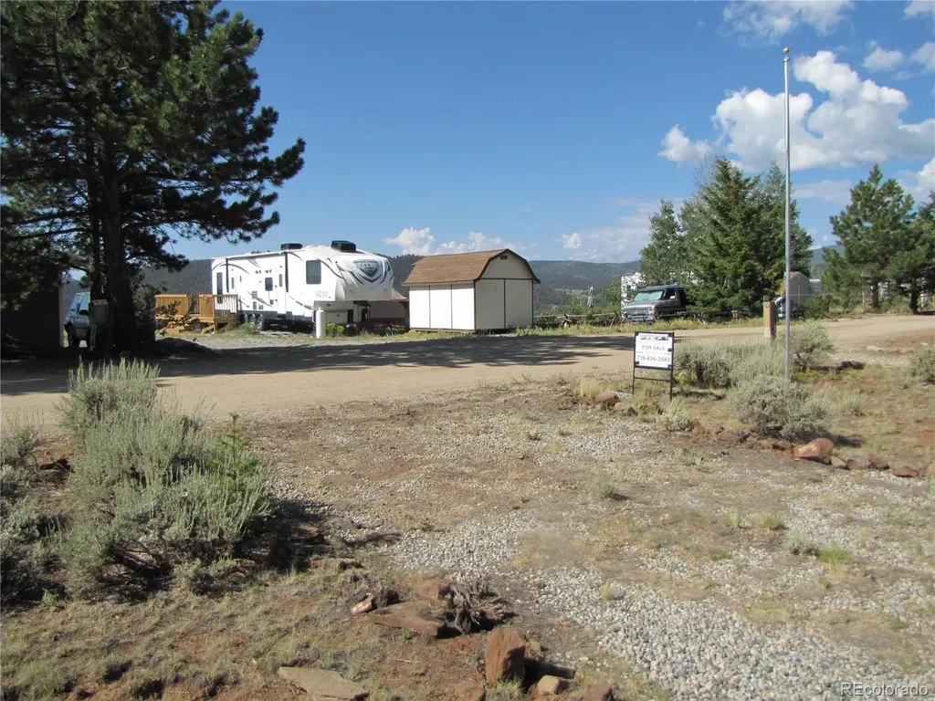 224 Lantern Loop Hartsel CO 80449