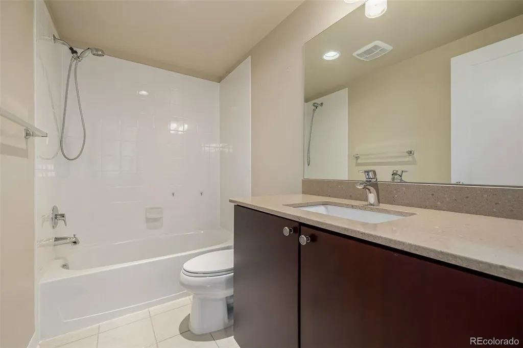 6737 Alan Drive Denver CO 80221