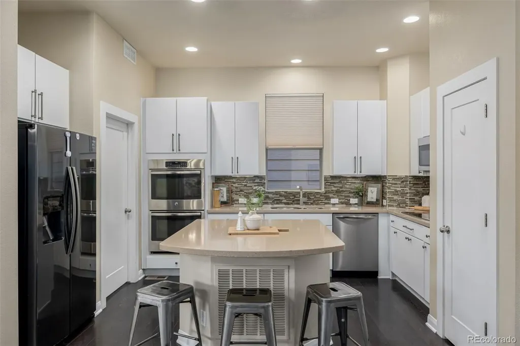 6737 Alan Drive Denver CO 80221