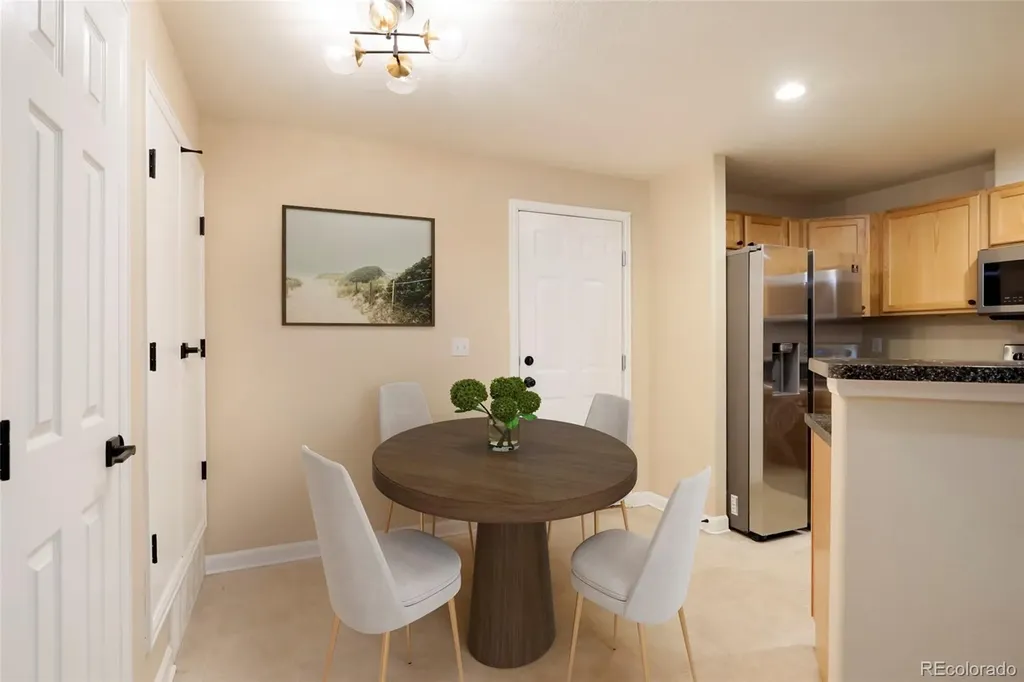 1039 S Walden Way Aurora CO 80017
