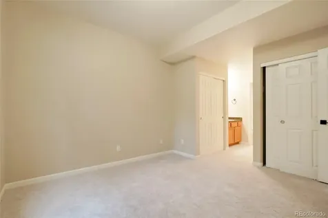 1039 S Walden Way Aurora CO 80017