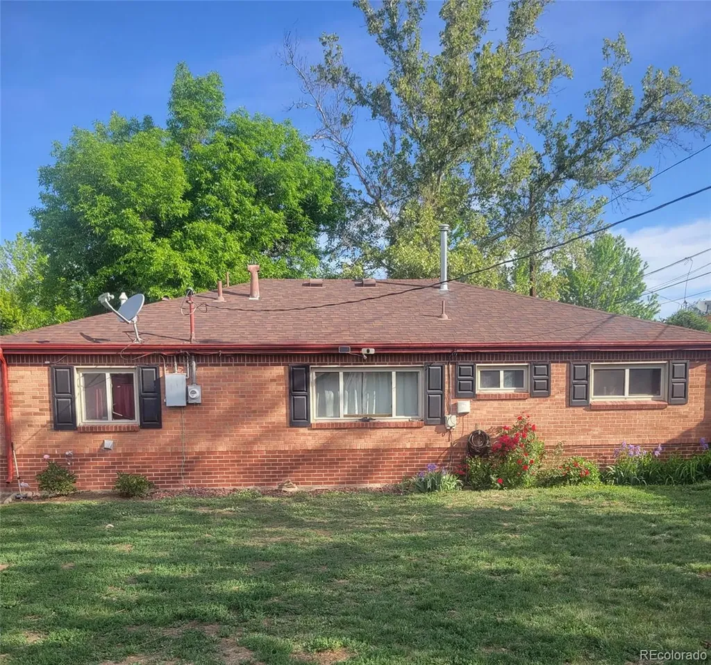 1510 Russell Way Thornton CO 80229