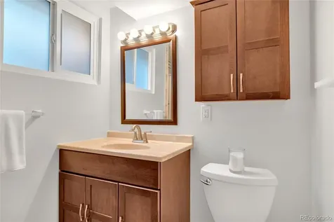 1535 S Zang Court Lakewood CO 80228