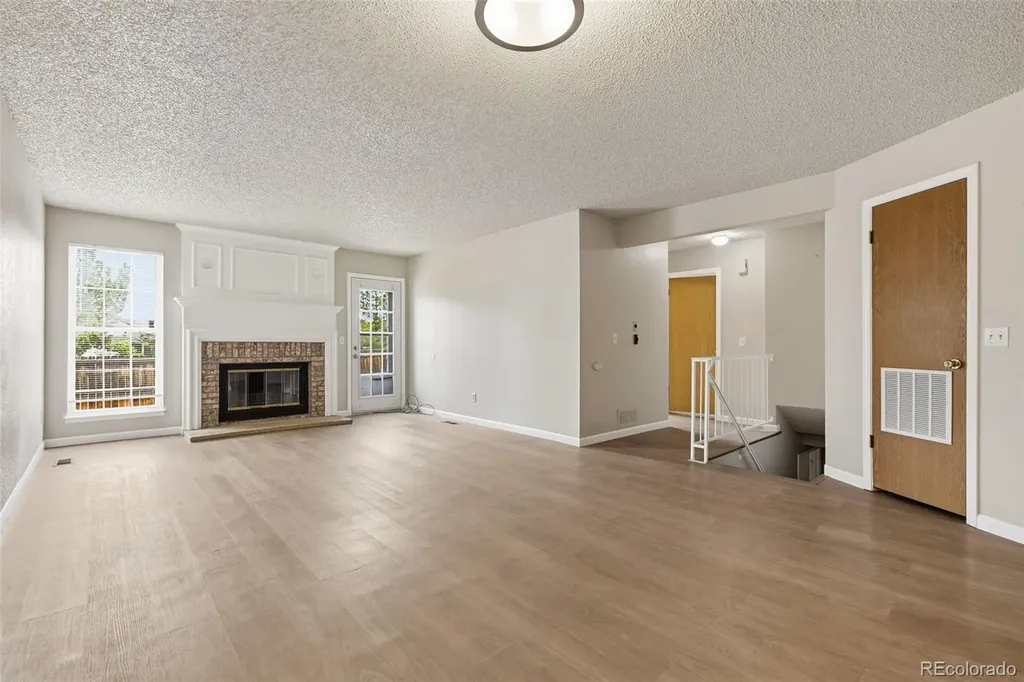 9933 Fairwood Street Littleton CO 80125