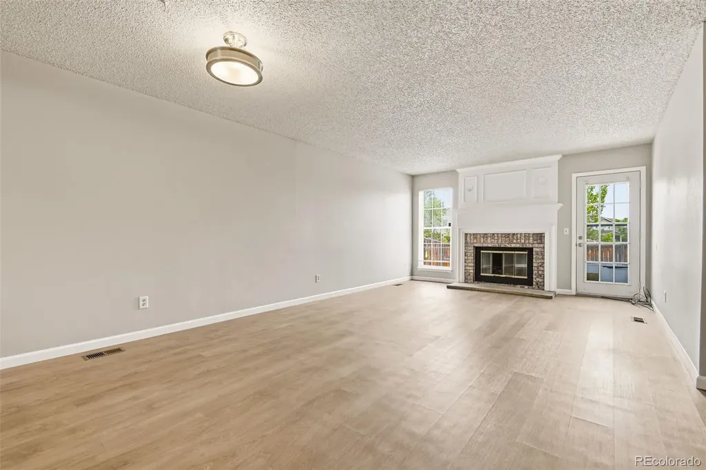 9933 Fairwood Street Littleton CO 80125