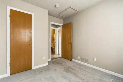 9933 Fairwood Street Littleton CO 80125