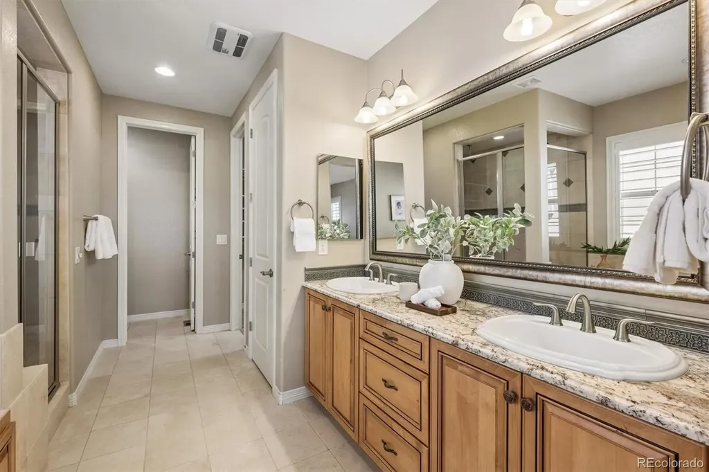 10665 Timberdash Avenue Highlands Ranch CO 80126
