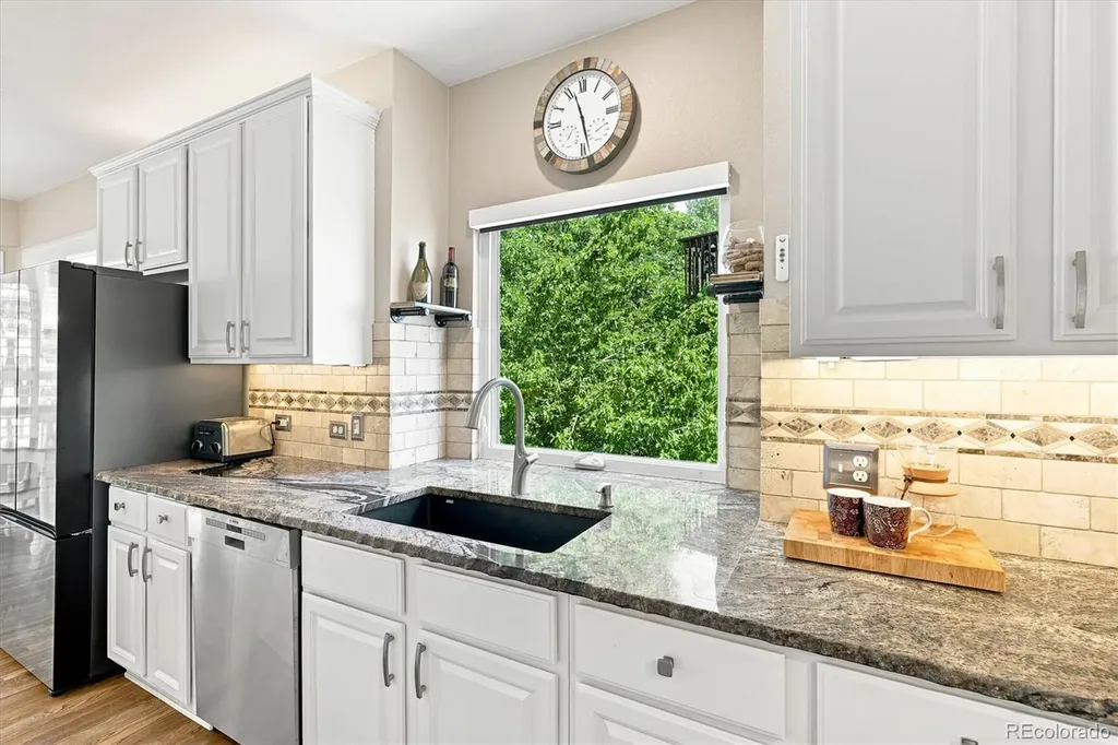 281 Phillips Peak Highlands Ranch CO 80129