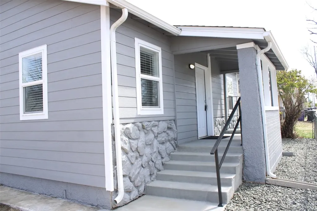 4460 Columbine Street Denver CO 80216