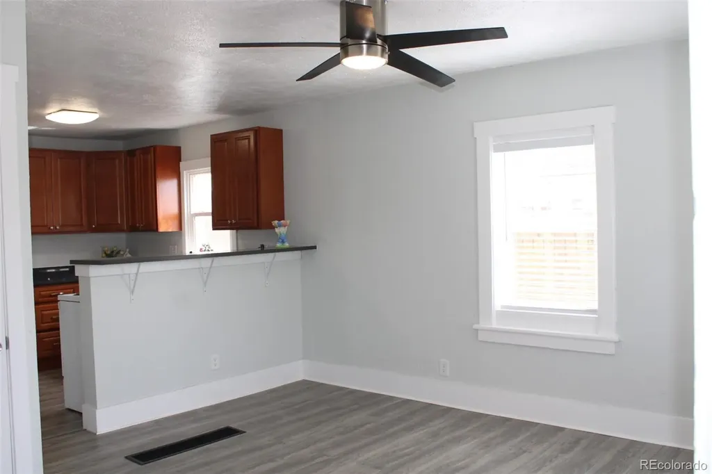 4460 Columbine Street Denver CO 80216