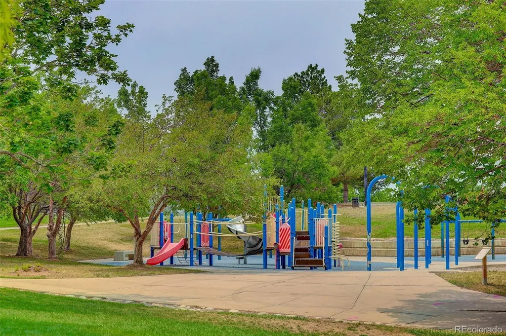 1657 S Andes Way Aurora CO 80017