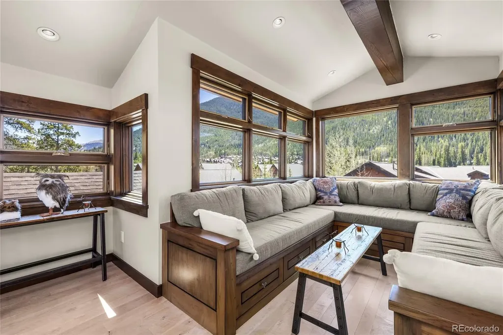 70 Tieze Lane Keystone CO 80435