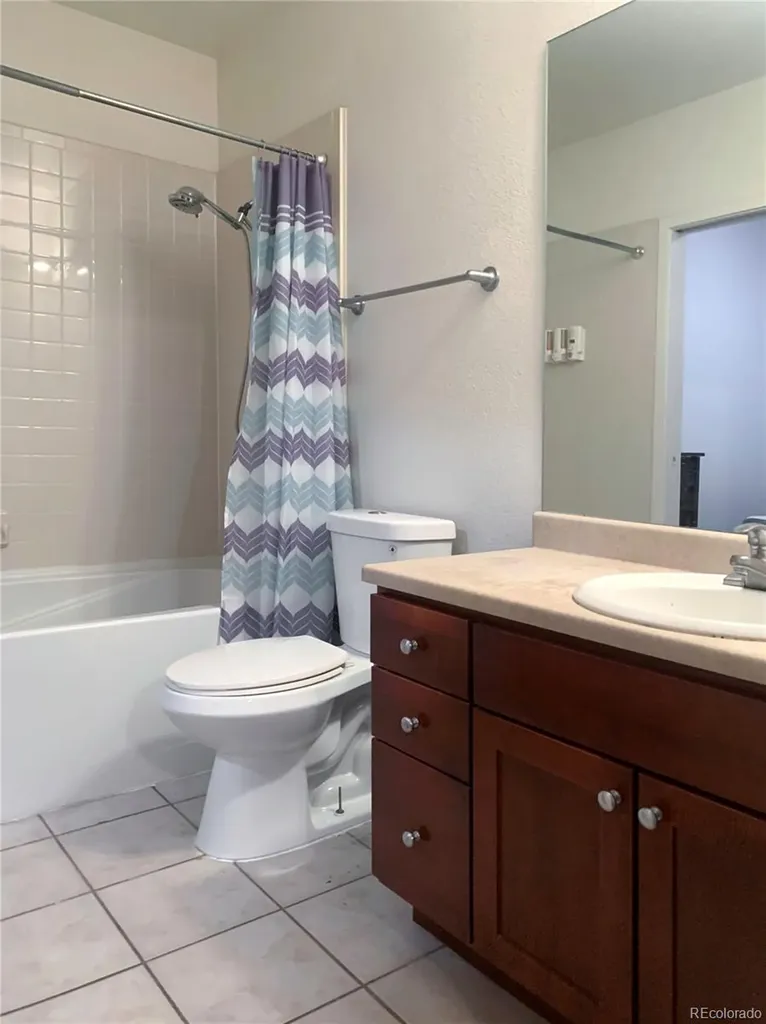 2900 N Downing Denver CO 80205