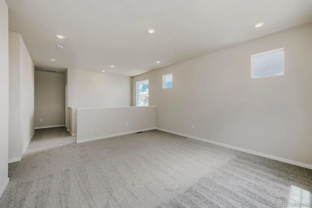 13401 Finnhorse Street Parker CO 80134
