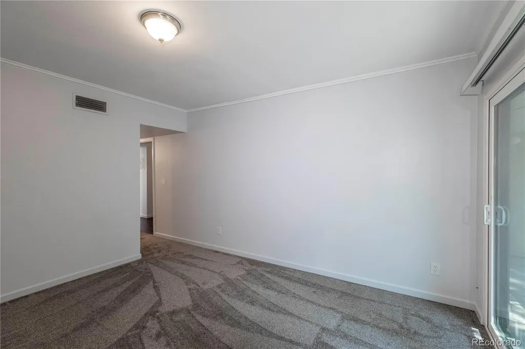 5882 E Ithaca Place Denver CO 80237