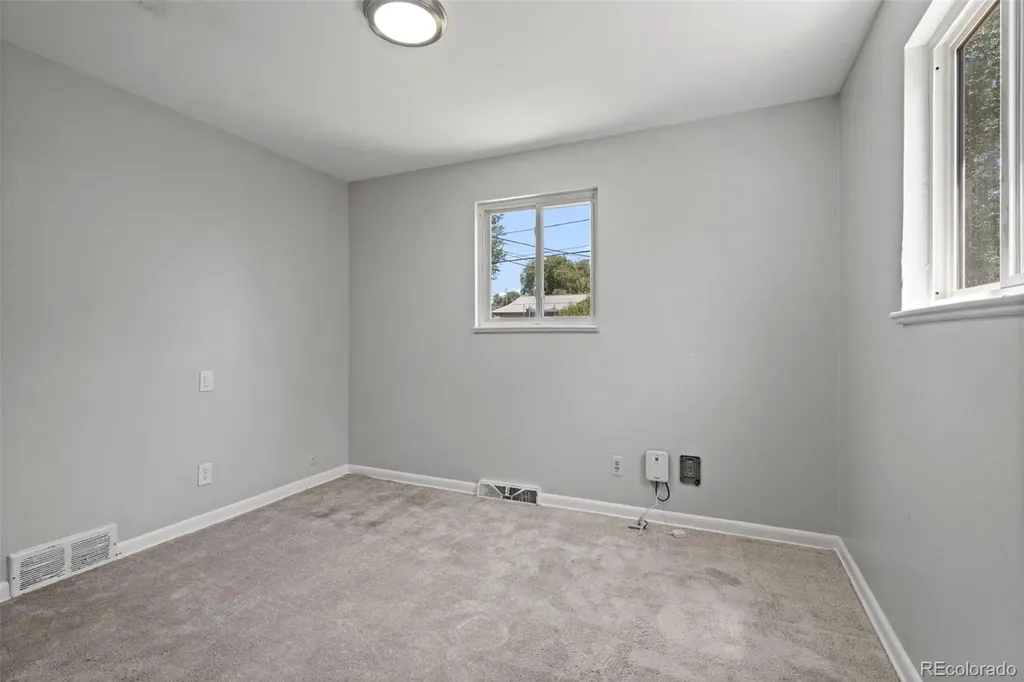 920 Newton Street Denver CO 80204