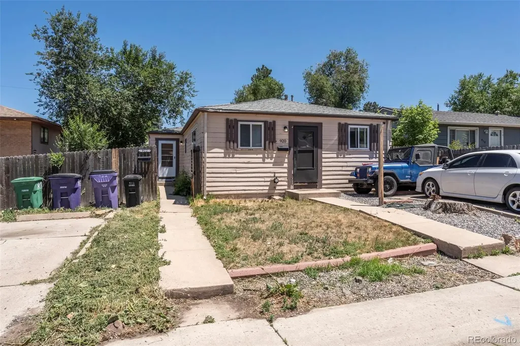 920 Newton Street Denver CO 80204