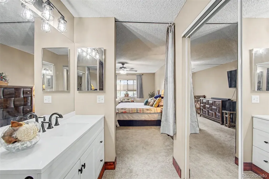 14000 E Linvale Place Aurora CO 80014